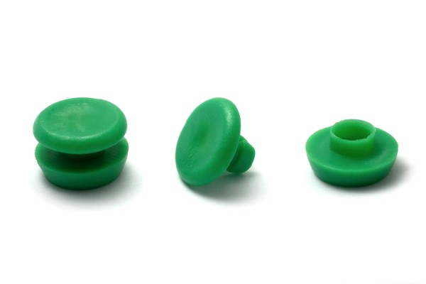 Kunststoff-Nieten grün